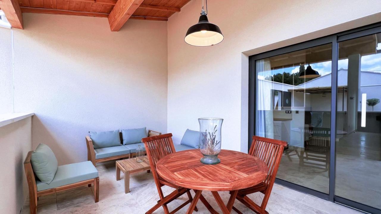 Apartmán Les Logis De Cocagne Saint-Rémy-de-Provence Exteriér fotografie